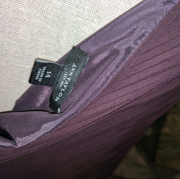 Woman evening wear - Picture 5 of 5